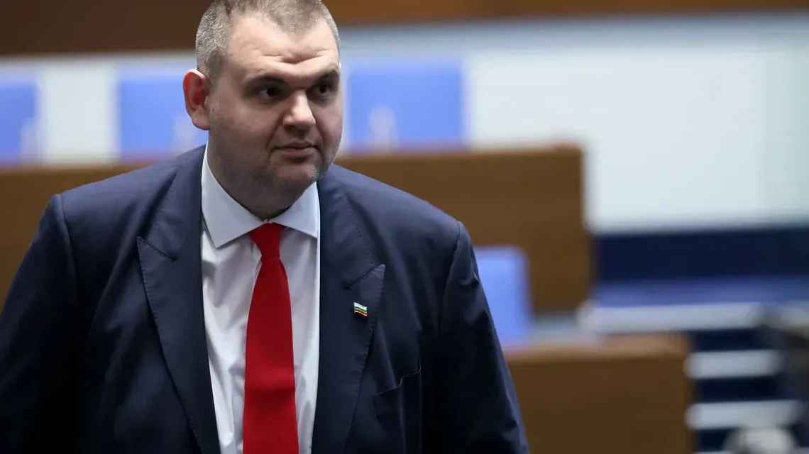 Делян Пеевски направи мащабни промени в ръководството на ДПС, Йордан Цонев отпада от ЦОБ