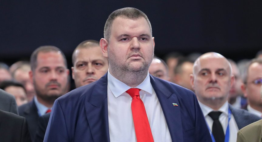 ДПС отрече слуховете за разцепление: Оставаме силен фактор в българската политика