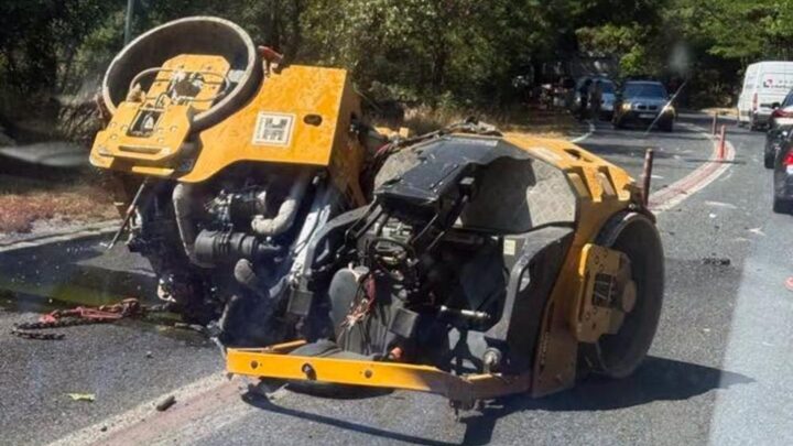 Валяк падна върху автомобил в Кресненското дефиле, движението е напълно спряно(ВИДЕО)