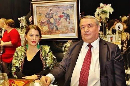 От екзотичните плажове до “черните списъци”: Блясъкът и падението на една “бизнес дама”
