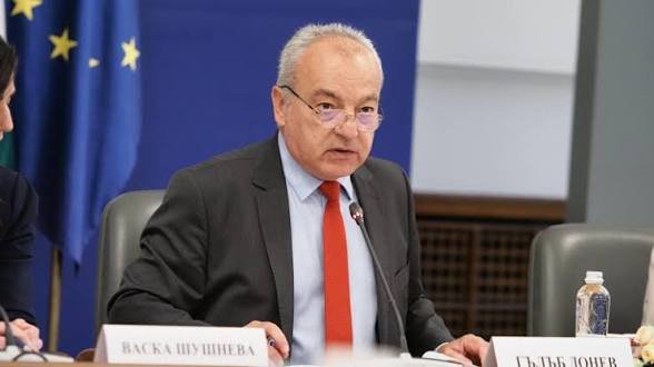 Бюджет 2026 влиза в парламента: Дефицит 5,7%, нов дълг и по-високи винетни такси