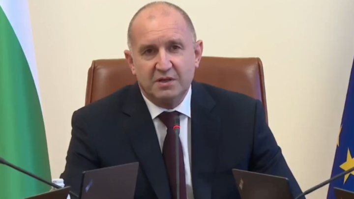 България е в пълна готовност за горски пожари: пет вертолета и самолет „Спартан“ са на разположение