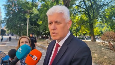 Димитър Стоянов: Няма пряка заплаха за националната сигурност или американските обекти в България