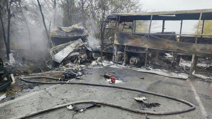 (ВИДЕО) Огнен ад на пътя Русе – София: автобус и два тира пламнаха, двама шофьори загинаха