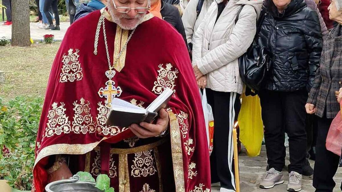 Молитва, курбан и благословия за всеки: Козлодуй посрещна Димитровден с празник за здраве