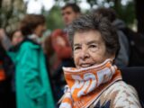 Почина Марикармен Абаскал – жената, превърнала се в символ на протестите срещу изселванията в Испания